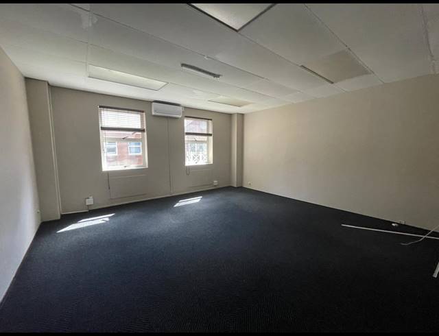 488M² OFFICE TO LET IN RIVONIA